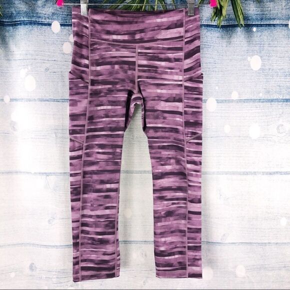 Lululemon Speed Up Crop 21" in Shadowed Smoked Mullberry Size 6 - Picture 2 of 7
